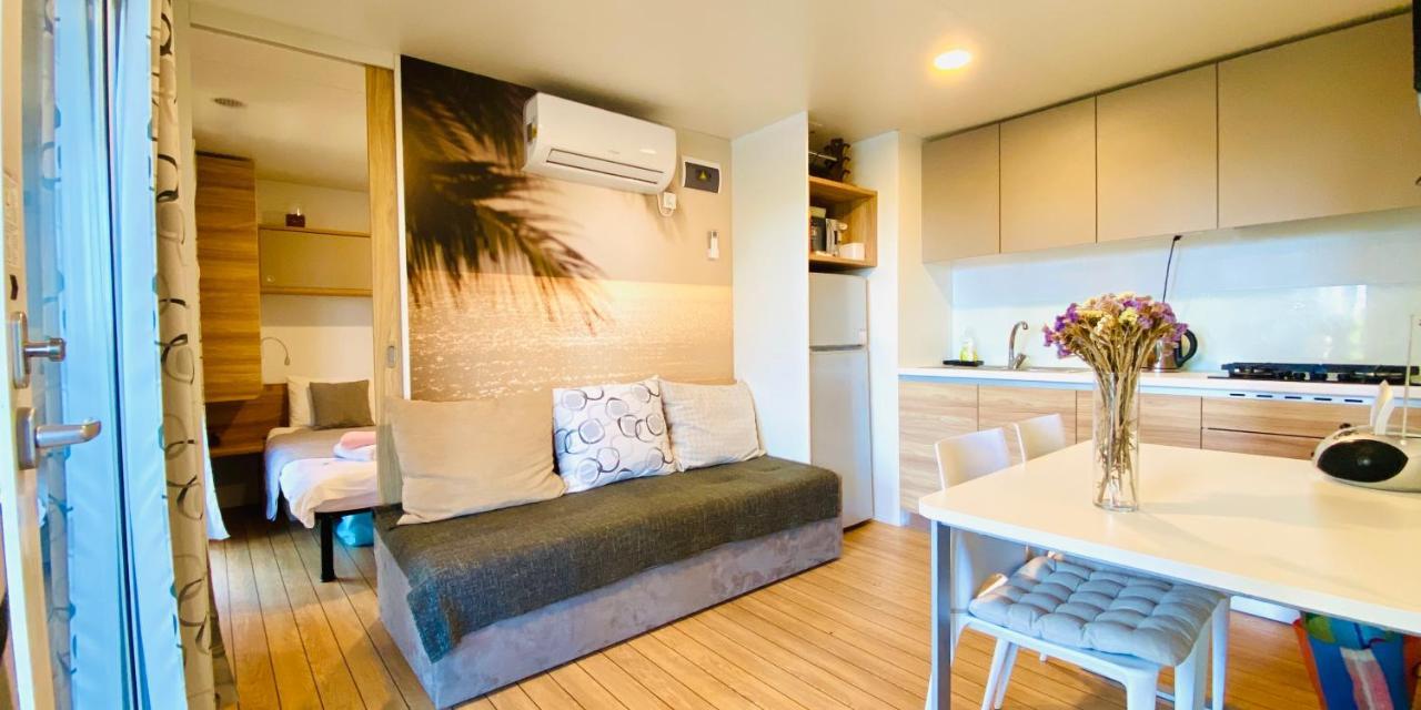 Mobile Home Lidano, Kamp Porton Biondi Rovinj Eksteriør bilde